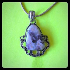 925 silver necklace & amethyst crystal pendant VTG